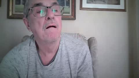 Snapshot of whitebriefs009 chatting on 09/16/25, 08:48 whitebriefs009 online show from 09/16/25, 08:48