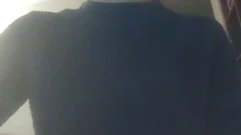 Snapshot of whiteduke81 chatting on 12/28/24, 01:08 Whiteduke online show from 12/28/24, 01:08