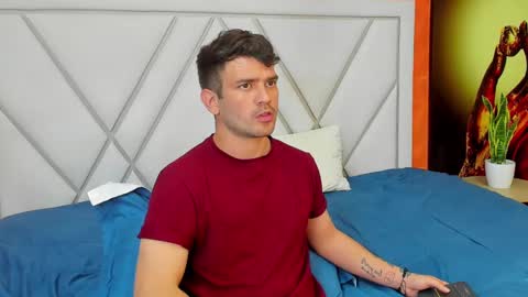 Dylan white online show from 02/19/25, 11:46