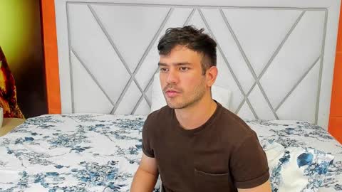 Dylan white online show from 02/21/25, 06:15