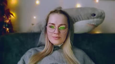 whitehex666 online show from 01/13/26, 01:16