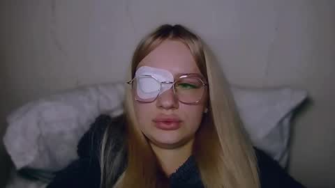 whitehex666 online show from 03/24/26, 12:21