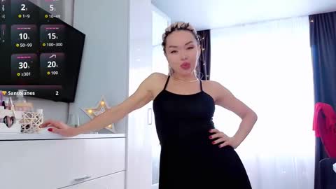 Snapshot of whitelabunny chatting on 01/10/26, 08:38 WhiteLaBunny online show from 01/10/26, 08:38