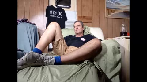 whitelion67 online show from 12/22/25, 06:05