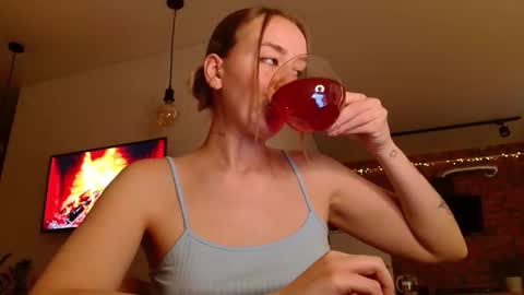 You wont find me here on Saturdays and Sundays  online show from 10/06/25, 02:14