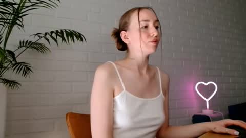Snapshot of whiteprincessluna chatting on 07/07/26, 11:58 You wont find me here on Saturdays and Sundays online show from 07/07/26, 11:58