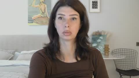 Snapshot of whitequeen888 chatting on 07/10/26, 02:49 White Queen online show from 07/10/26, 02:49