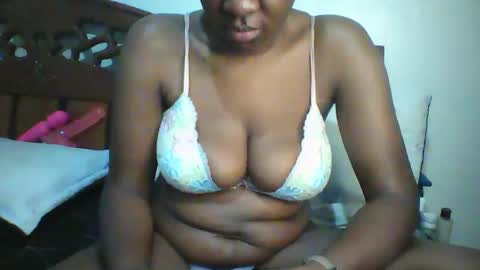 whitney_ly online show from 06/10/26, 10:14