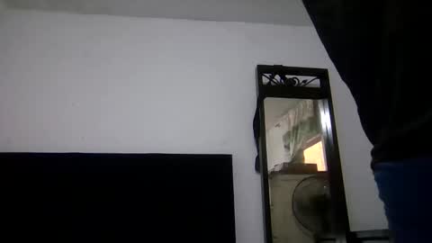 A little Whitte Raven online show from 02/22/26, 09:13