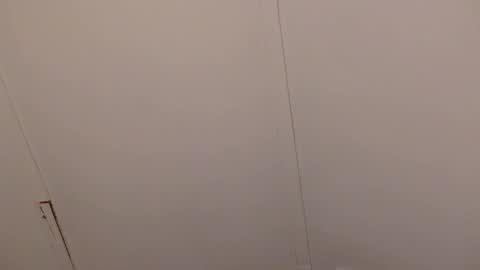 Snapshot of who_is_miss_dior chatting on 12/20/25, 12:40 Miss Dior online show from 12/20/25, 12:40