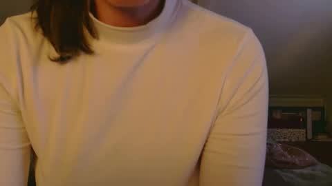 Snapshot of who_is_miss_dior chatting on 01/06/26, 01:26 Miss Dior online show from 01/06/26, 01:26