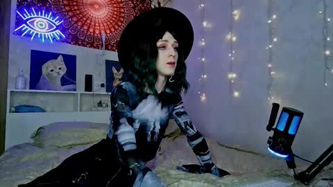 Alexa online show from 12/22/25, 11:07