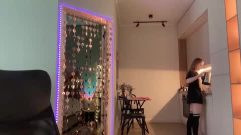 Snapshot of whoisalisa chatting on 02/05/25, 07:07 Alisa online show from 02/05/25, 07:07