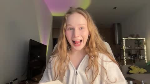 Snapshot of whoisalisa chatting on 02/24/26, 07:50 Alisa online show from 02/24/26, 07:50