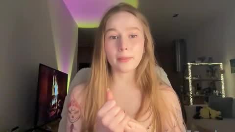 Snapshot of whoisalisa chatting on 02/27/26, 08:03 Alisa online show from 02/27/26, 08:03