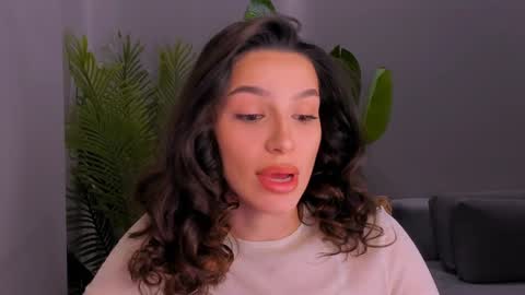 whoislulu online show from 12/20/24, 09:54