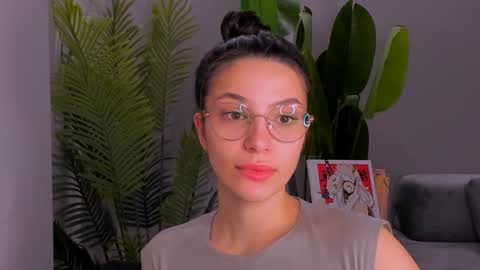 whoislulu online show from 12/31/24, 01:57