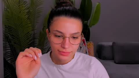 whoislulu online show from 01/07/25, 06:56