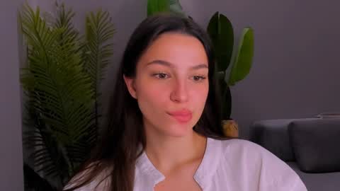 whoislulu online show from 02/08/25, 03:00