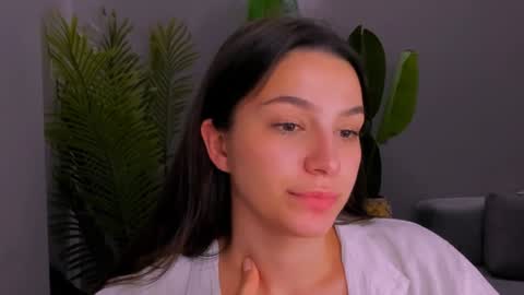 whoislulu online show from 02/08/25, 06:44