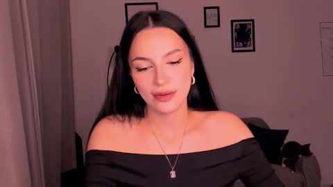 whoislulu online show from 10/14/25, 06:20