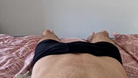 whoknowssomeone online show from 04/22/26, 06:38