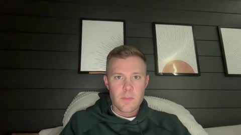 whoops1017 online show from 12/05/25, 05:53