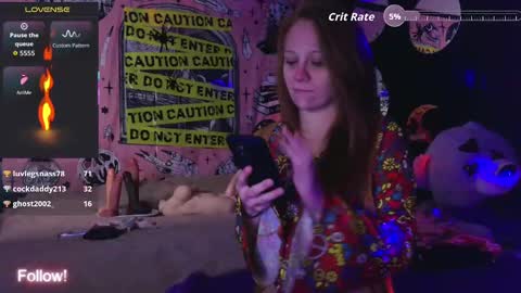 Snapshot of whosplayingwithfire chatting on 10/04/25, 10:24 Fire C online show from 10/04/25, 10:24