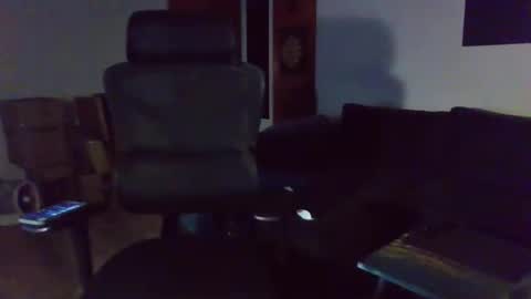 Snapshot of whosten0 chatting on 10/27/25, 11:41 whosten0 online show from 10/27/25, 11:41