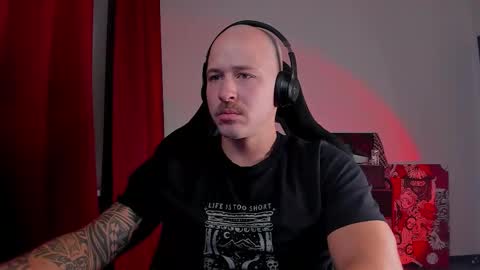 VI online show from 09/26/25, 08:46