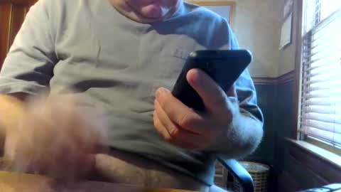 Snapshot of whydog chatting on 12/01/25, 03:39 whydog online show from 12/01/25, 03:39