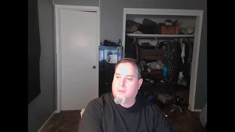 whydoidothis77 online show from 01/06/26, 04:16