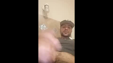 whyyuhcare7022 online show from 05/19/26, 04:35