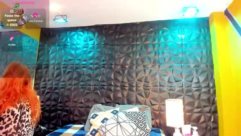 Snapshot of wife_mature chatting on 12/13/24, 12:39 sussy online show from 12/13/24, 12:39