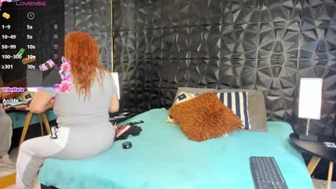 Snapshot of wife_mature chatting on 01/04/25, 12:38 sussy online show from 01/04/25, 12:38