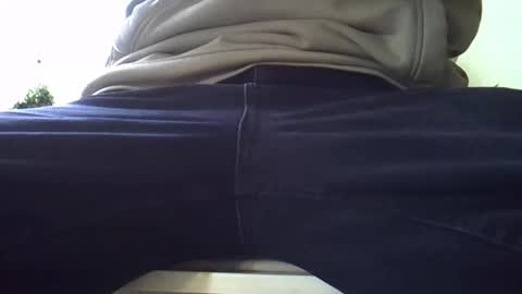 Snapshot of wifewatcher123 chatting on 12/17/25, 12:44 wifewatcher123 online show from 12/17/25, 12:44