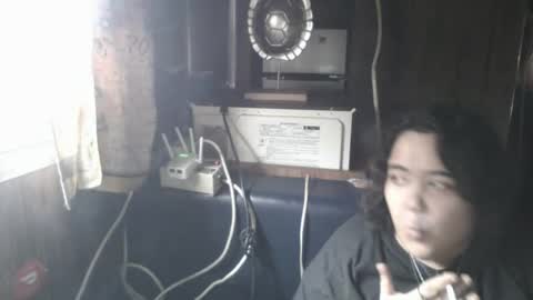 wigper online show from 12/22/25, 09:12