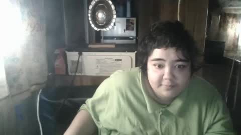 Snapshot of wigper chatting on 03/05/26, 12:06 wigper online show from 03/05/26, 12:06