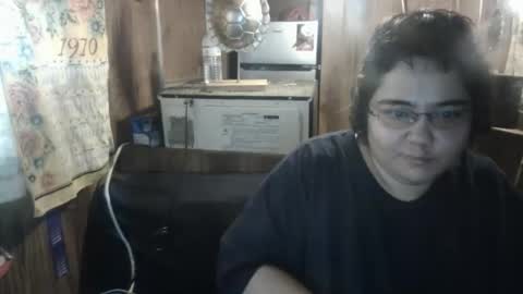 Snapshot of wigper chatting on 03/27/26, 01:00 wigper online show from 03/27/26, 01:00