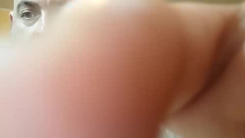 Snapshot of wikibitch chatting on 09/21/25, 12:12 WikiBitch online show from 09/21/25, 12:12