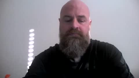 Snapshot of wil1565 chatting on 12/20/24, 01:33 wil1565 online show from 12/20/24, 01:33