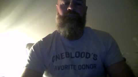 Snapshot of wil1565 chatting on 11/11/25, 02:00 wil1565 online show from 11/11/25, 02:00