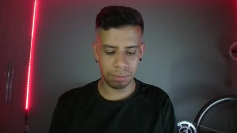 Snapshot of wild_bigcock36 chatting on 03/03/26, 01:56 WIL BIGCOCK online show from 03/03/26, 01:56