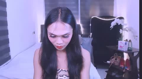 Snapshot of wild_lily30 chatting on 02/12/25, 01:41 wild lily30 online show from 02/12/25, 01:41