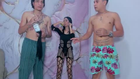 Snapshot of wild_revenge chatting on 11/29/25, 06:44 Camila - Boy Ronaldo MOD JEISON online show from 11/29/25, 06:44