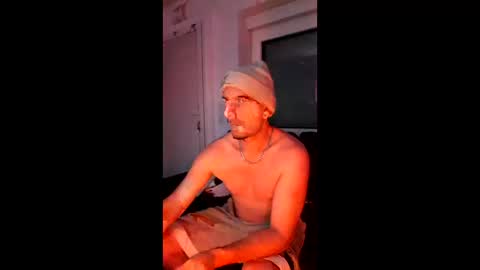 Freaky online show from 12/17/25, 01:00