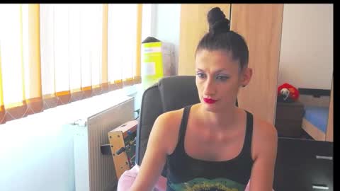 Bea online show from 09/23/25, 06:49