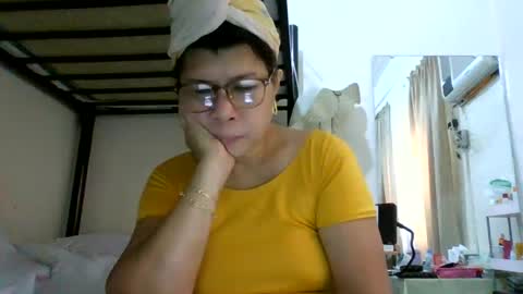 Snapshot of wildbrownchick69 chatting on 06/24/26, 04:33 WildChick online show from 06/24/26, 04:33