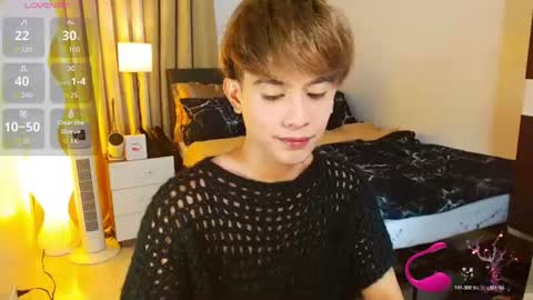 Snapshot of wildesttwinky chatting on 06/26/26, 02:10 Arvie Rubio online show from 06/26/26, 02:10
