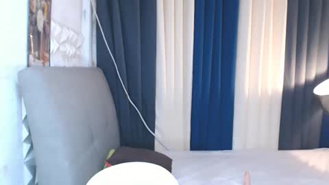 Snapshot of wildhot_pauleen4uxxx chatting on 11/14/25, 04:44 pauleen online show from 11/14/25, 04:44